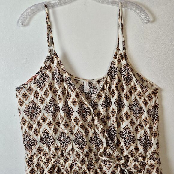 Xhiliration Junior XL Romper Shorts One Piece Straps Abstract Multicolored Boho - Picture 2 of 11